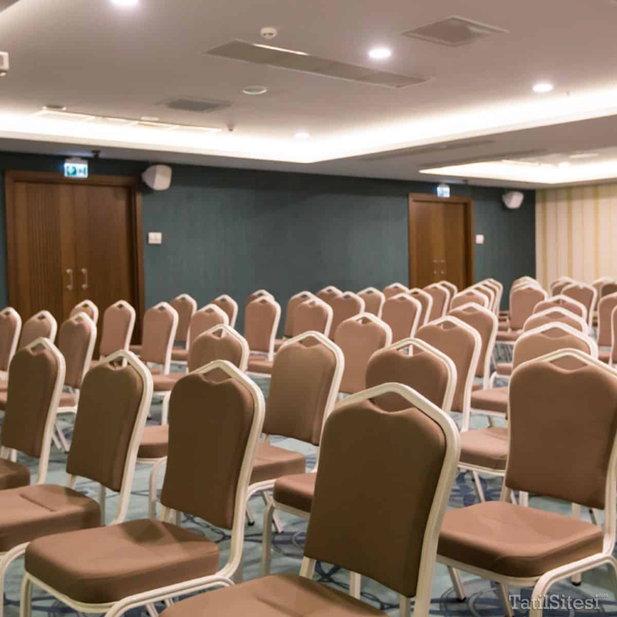 The Grand Mira Business Hotel